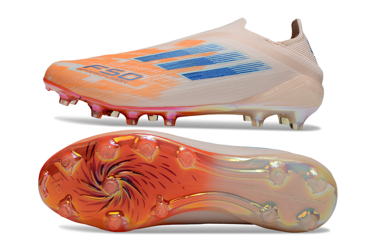 נעלי כדורגל ללא שרוכים