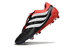 נעלי כדורגל