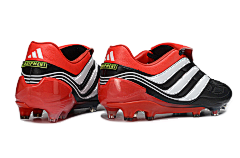 נעלי כדורגל